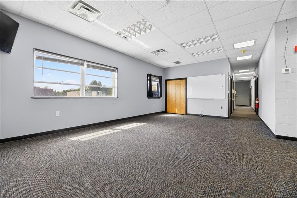 Commercial at 1320 Eddie Dowling Highway, Lincoln, photo 16 of 41