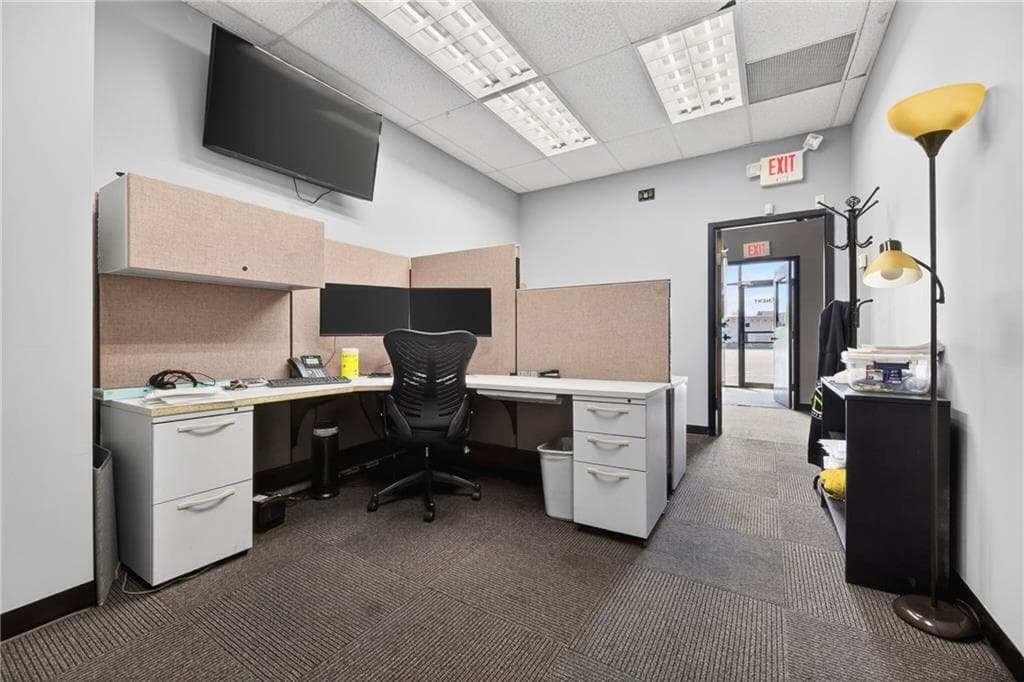 Commercial at 1320 Eddie Dowling Highway, Lincoln, photo 8 of 41