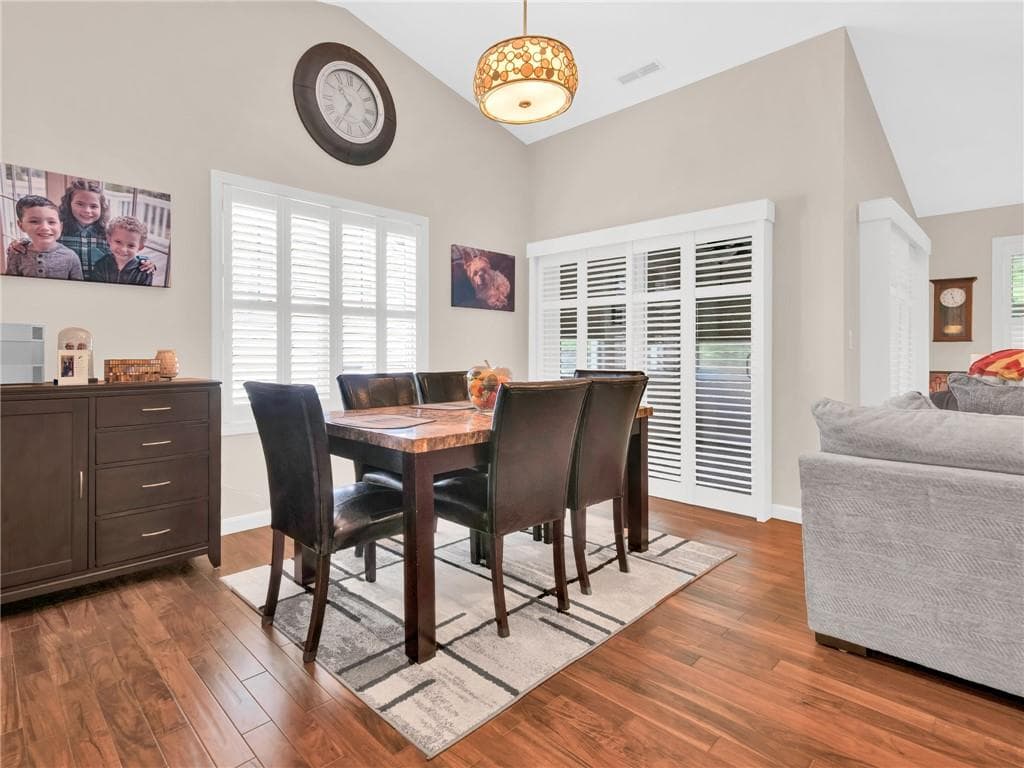 Condominium at 3 Quail Ridge Road, North Providence, photo 10 of 29