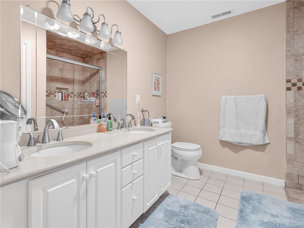 Condominium at 3 Quail Ridge Road, North Providence, photo 15 of 29