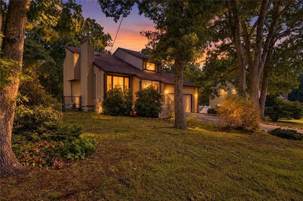 9 Eastgate Drive