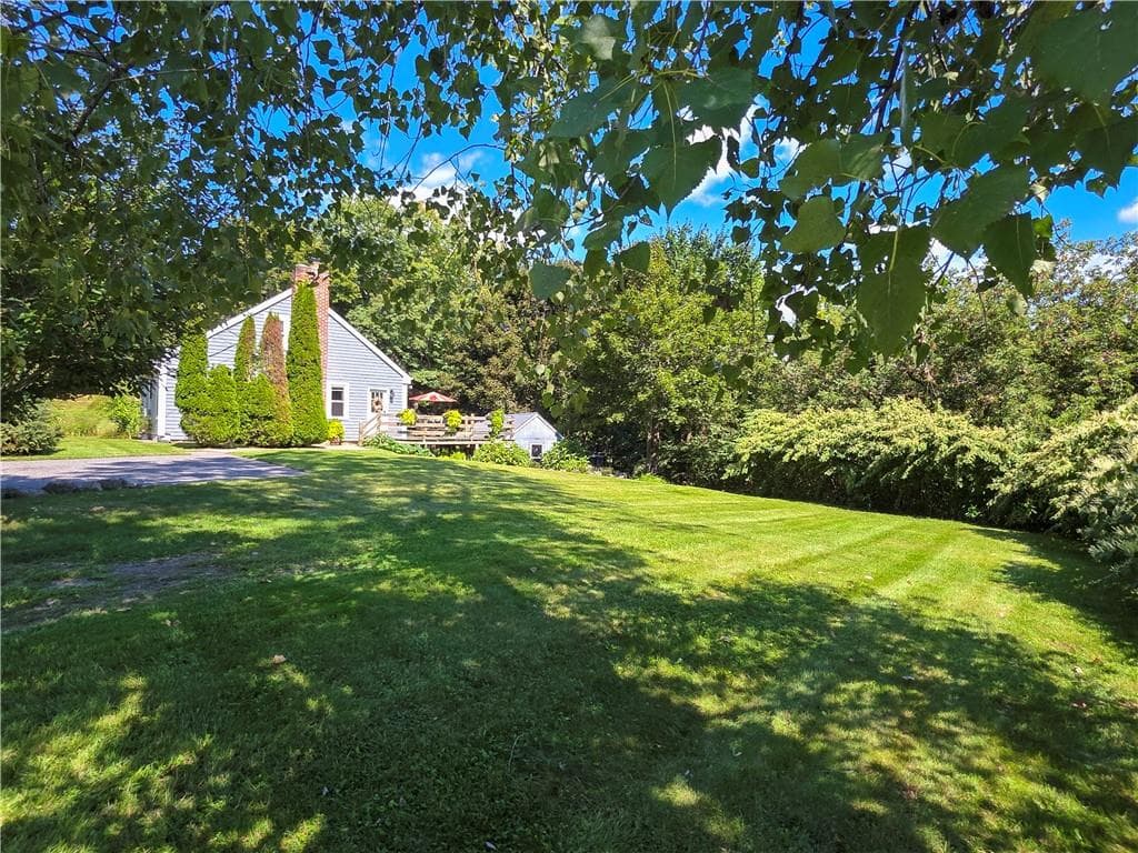 Single Family Residence at 1901 Old Louisquisset Pike, Lincoln, photo 6 of 29