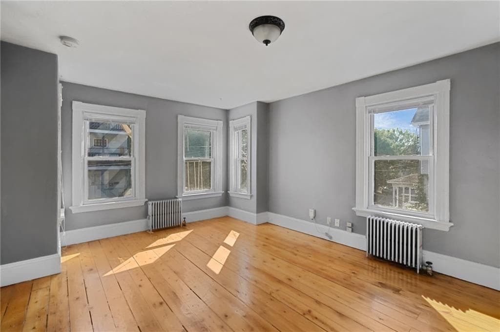 Multi Family at 56 Felix Street, Providence, photo 8 of 34