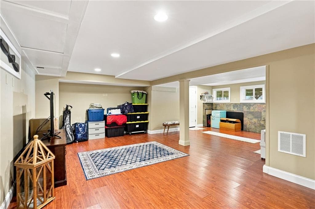 Single Family Residence at 16 Brett Drive, Scituate, photo 28 of 39