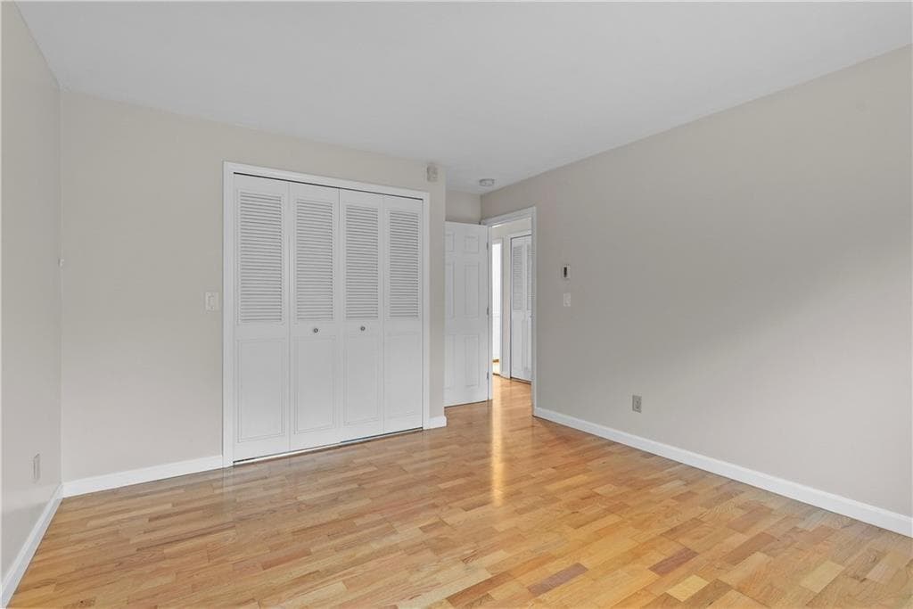 Condominium at 117 John Street UNIT 14, Lincoln, photo 13 of 28