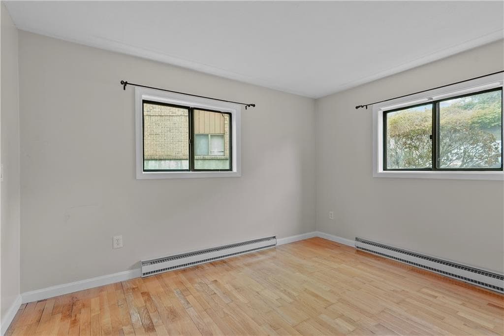 Condominium at 117 John Street UNIT 14, Lincoln, photo 12 of 28