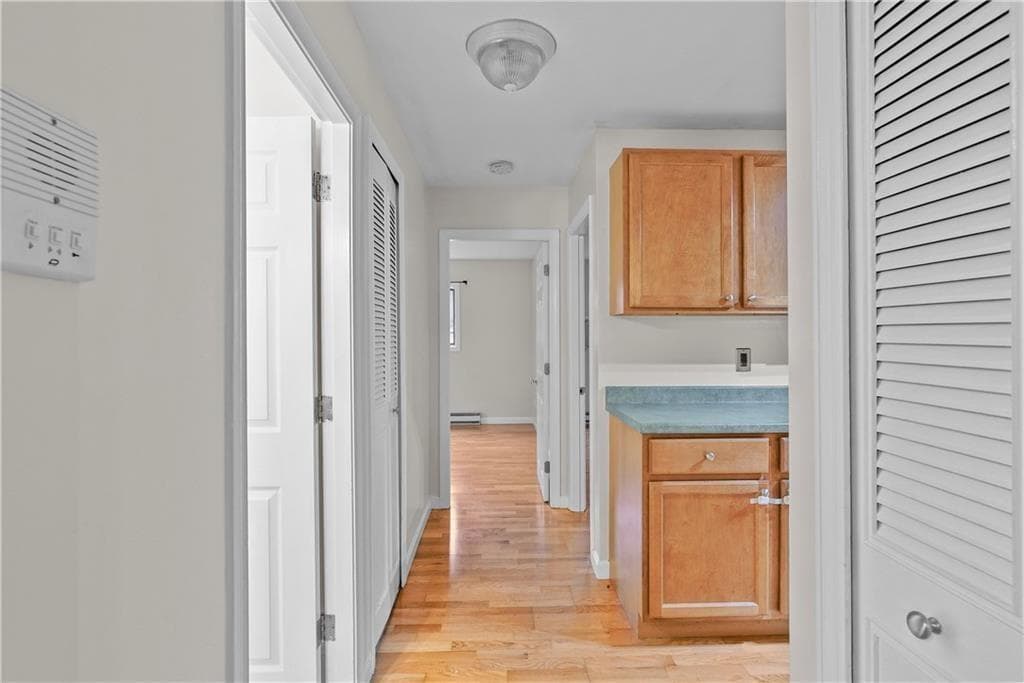 Condominium at 117 John Street UNIT 14, Lincoln, photo 10 of 28