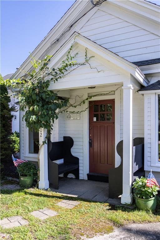 Single Family Residence at 4202 Old Post Road, Charlestown, photo 2 of 39