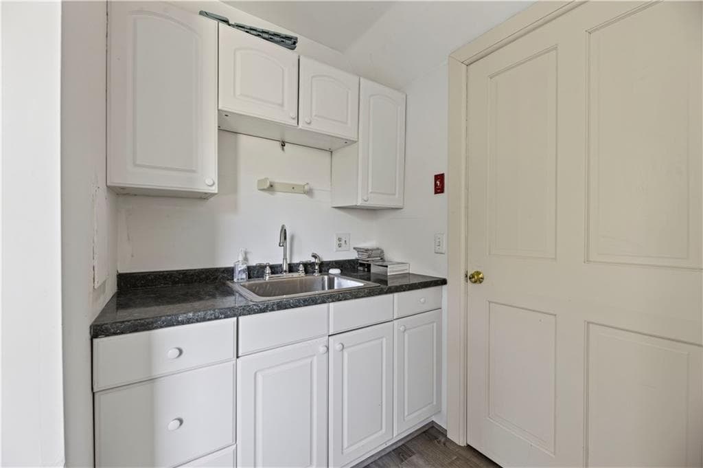 Single Family Residence at 4202 Old Post Road, Charlestown, photo 38 of 39