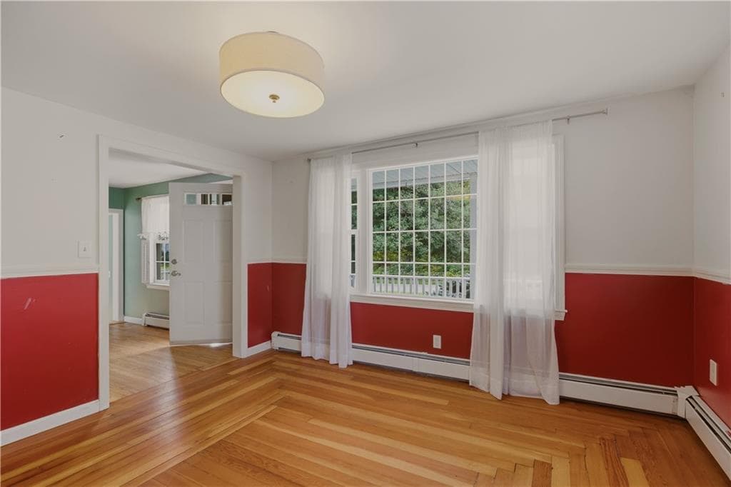 Single Family Residence at 21 King Road, Tiverton, photo 10 of 50