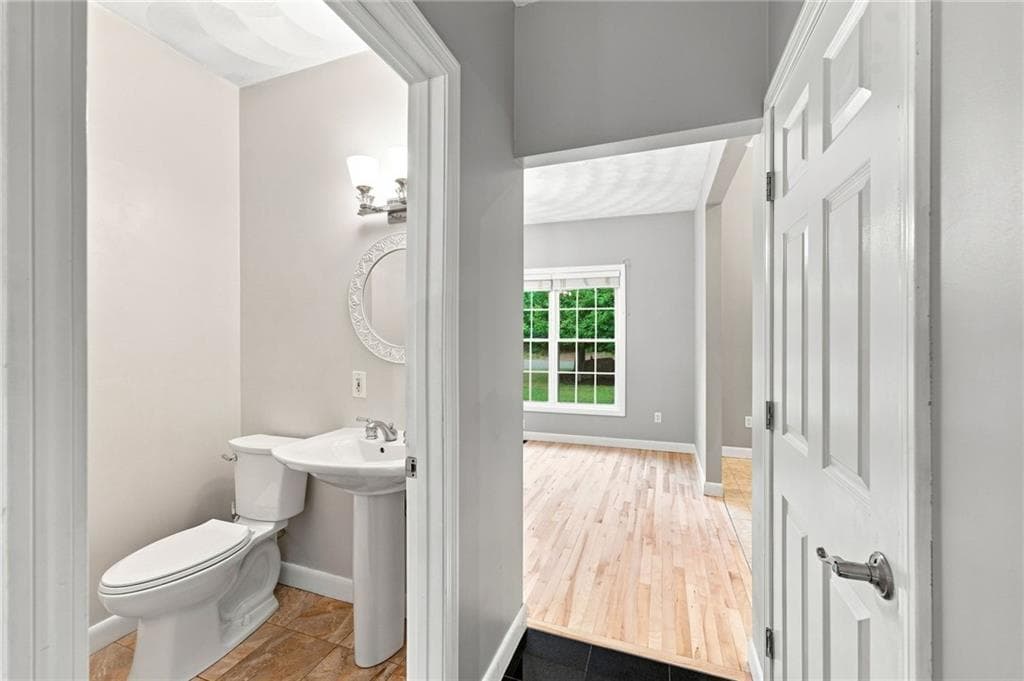 Single Family Residence at 57 Club House Road, Coventry, photo 9 of 28