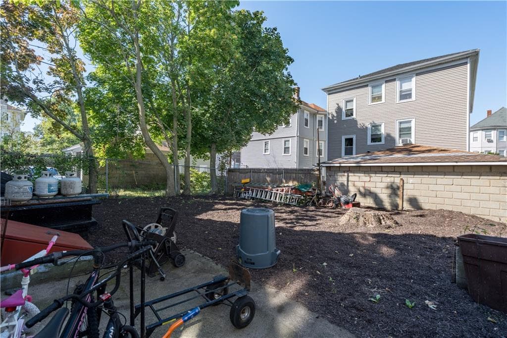 Multi Family at 32 34 Ruggles Street, Providence, photo 10 of 35