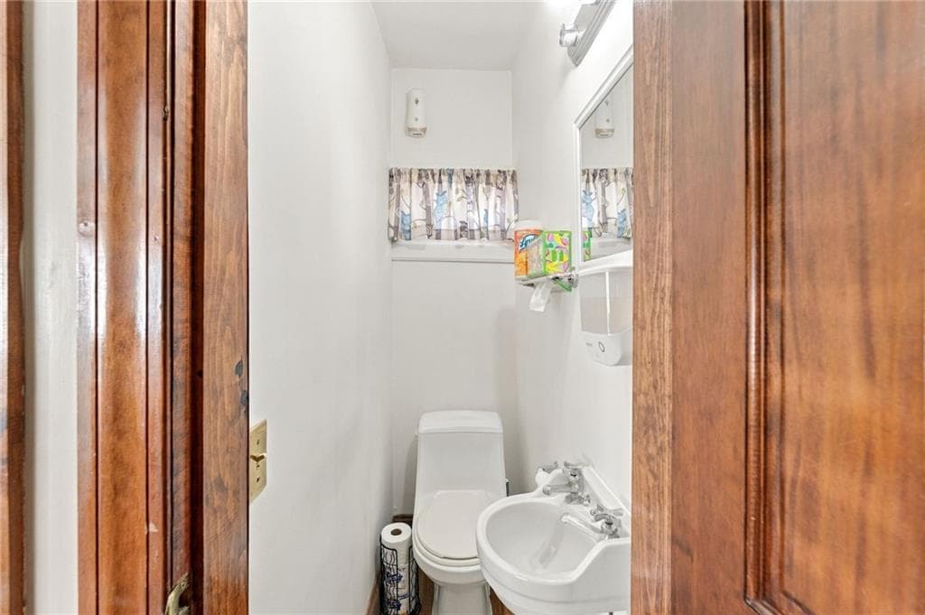 Single Family Residence at 37 Homer Street, Providence, photo 22 of 46