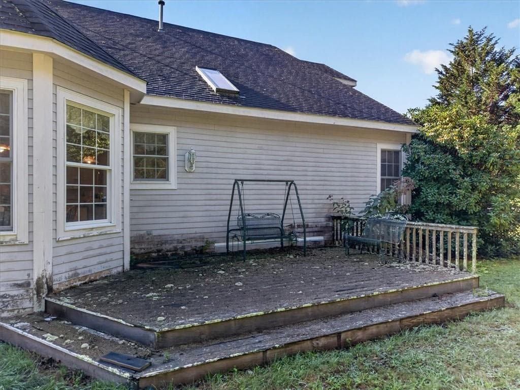 Single Family Residence at 11 Seabury Drive, Westerly, photo 10 of 50