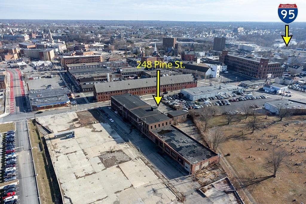 Commercial at 248 Pine Street, Pawtucket, photo 4 of 37