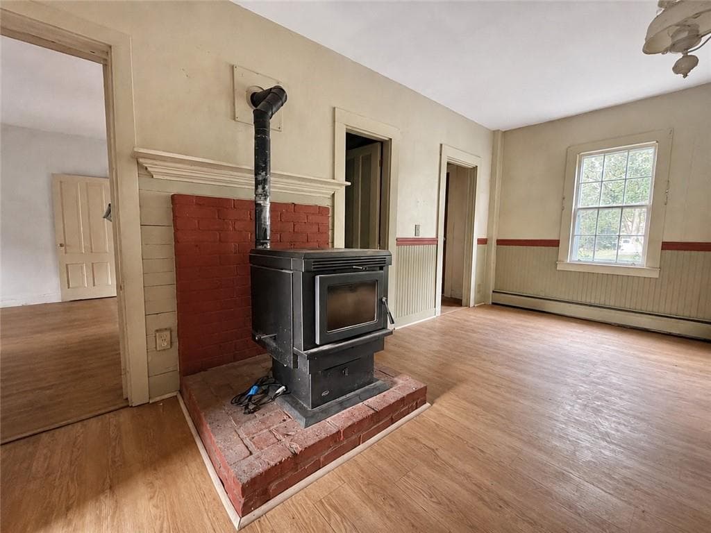 Single Family Residence at 102 Colvintown Road, Coventry, photo 17 of 31