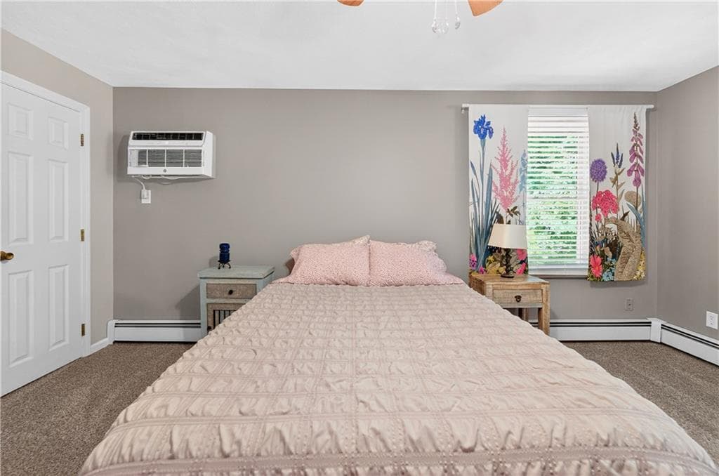 Condominium at 143 Oak Park Drive, North Providence, photo 16 of 33