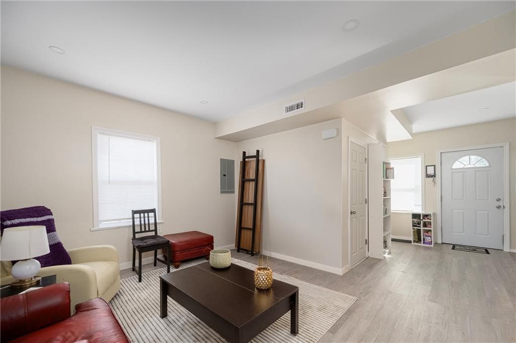 Multi Family at 786 Eddy Street, Providence, photo 26 of 30