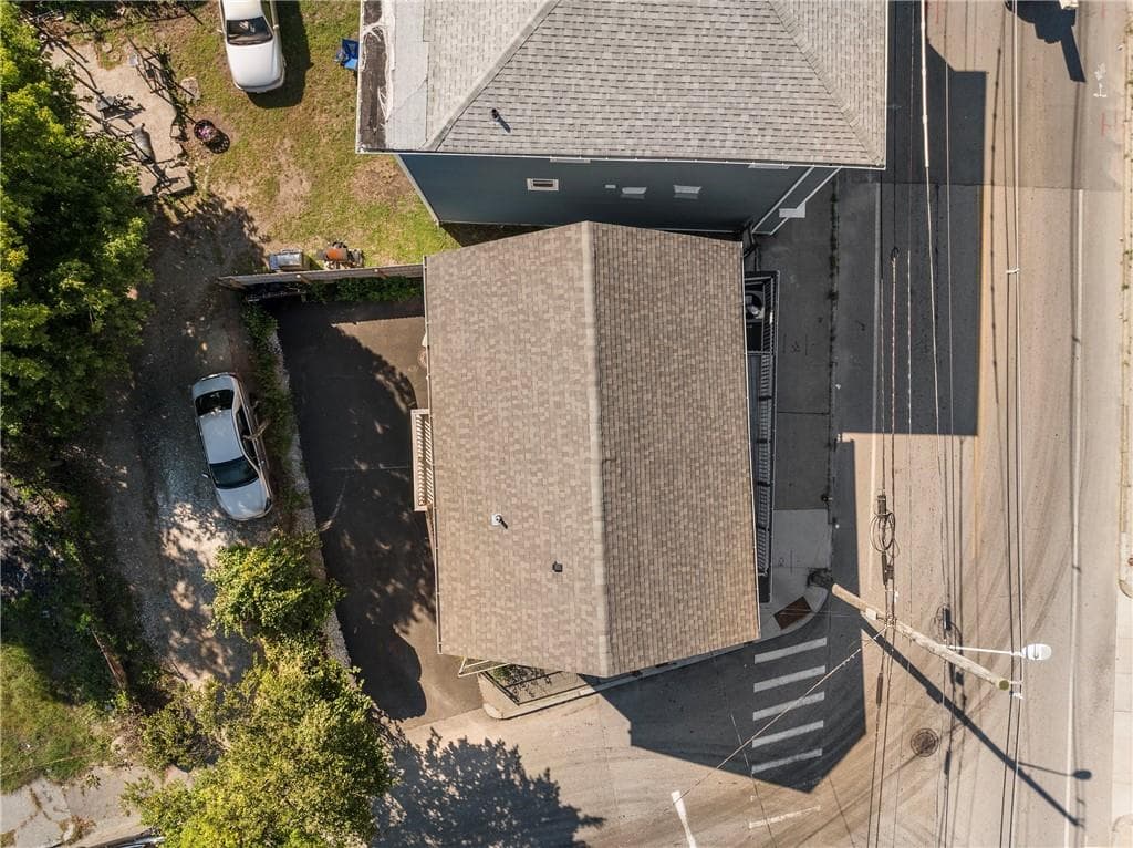 Multi Family at 786 Eddy Street, Providence, photo 11 of 30