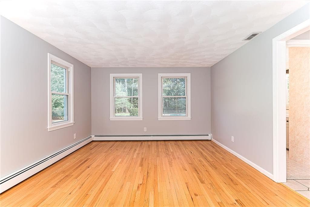 Single Family Residence at 680 Fletcher Road, North Kingstown, photo 24 of 50