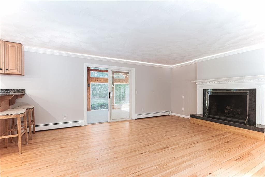 Single Family Residence at 680 Fletcher Road, North Kingstown, photo 11 of 50