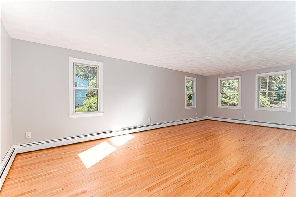 Single Family Residence at 680 Fletcher Road, North Kingstown, photo 21 of 50
