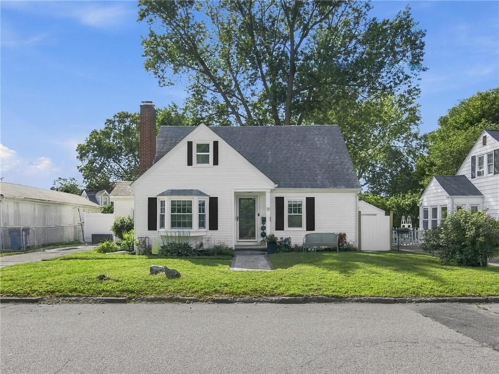 17 Boulevard Avenue