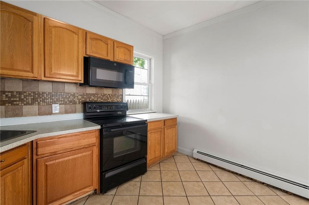 Multi Family at 294 Admiral Street, Providence, photo 15 of 23