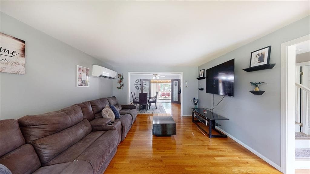 Single Family Residence at 865 Steere Farm Road, Burrillville, photo 8 of 45
