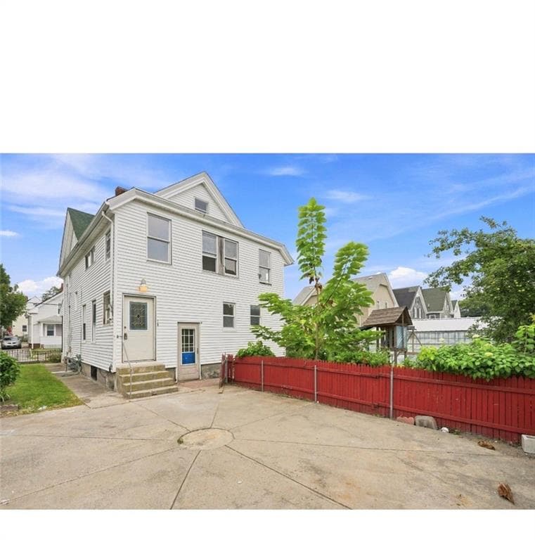 Multi Family at 180 Ohio Avenue, Providence, photo 2 of 19