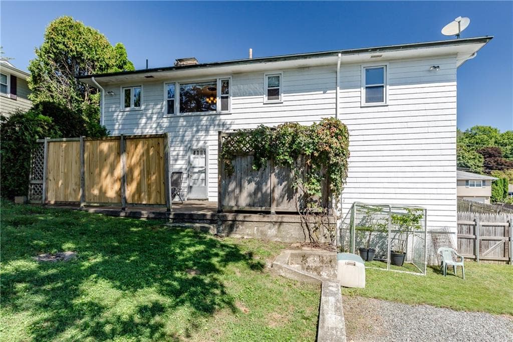 Single Family Residence at 104 Meadow Road, North Providence, photo 49 of 50