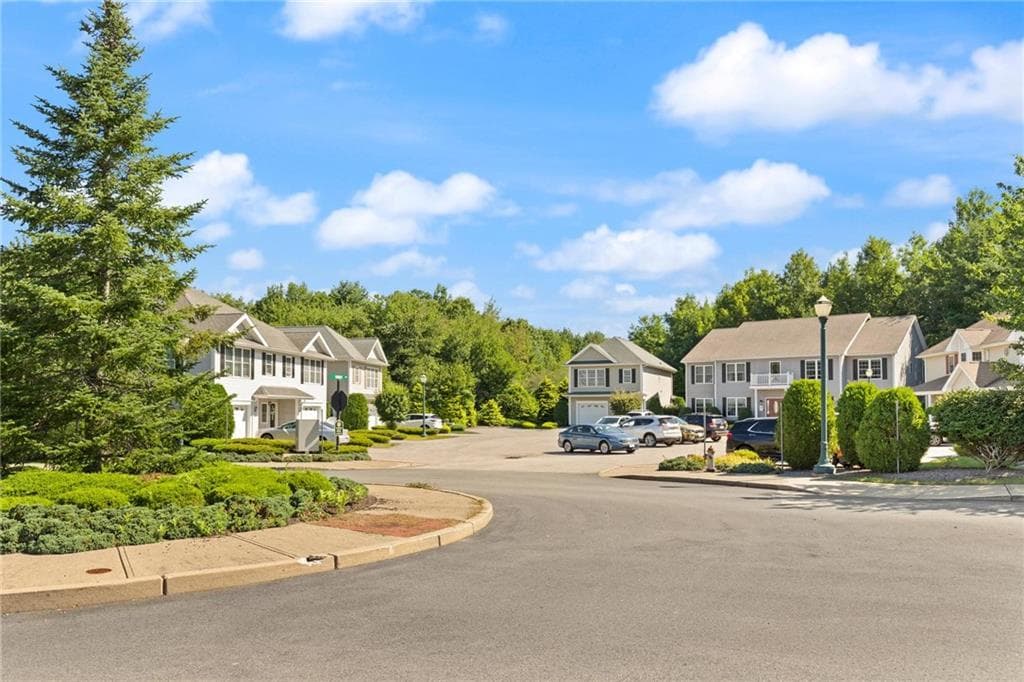 Condominium at 25 Sonya Drive, Coventry, photo 2 of 30