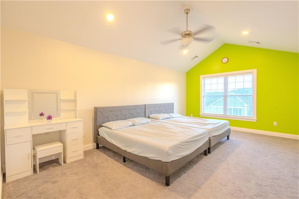 Condominium at 902 Hunting Hill Drive, Cumberland, photo 12 of 25