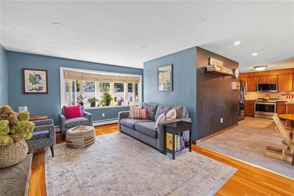 Single Family Residence at 34 Clifden Avenue, Cranston, photo 20 of 50