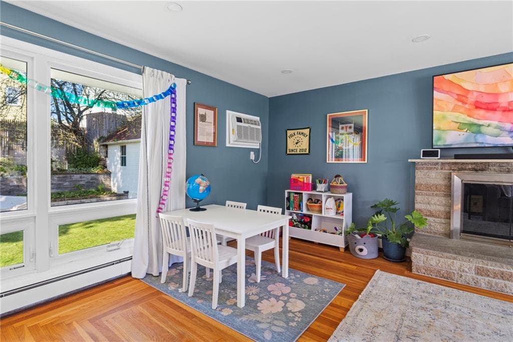 Single Family Residence at 34 Clifden Avenue, Cranston, photo 11 of 50