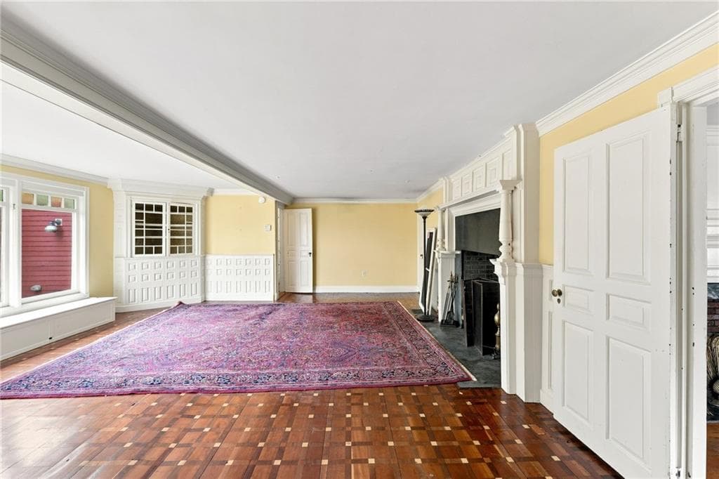 Single Family Residence at 59 Washington Street, Newport, photo 17 of 48