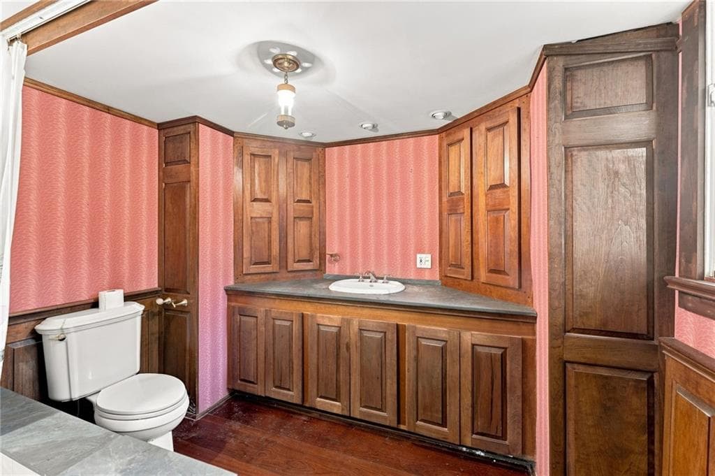 Single Family Residence at 59 Washington Street, Newport, photo 22 of 48