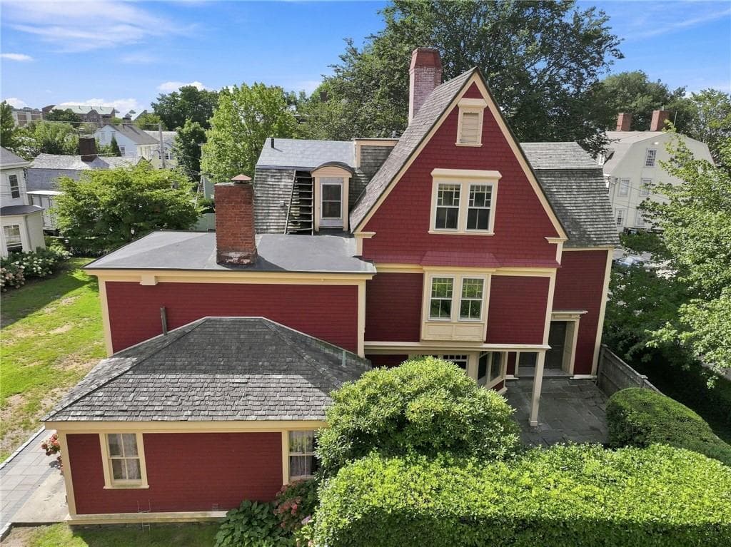 Single Family Residence at 59 Washington Street, Newport, photo 35 of 48