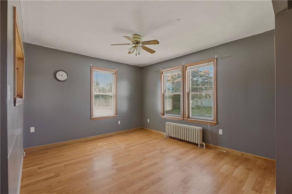 Single Family Residence at 156 Stafford Road, Tiverton, photo 13 of 28