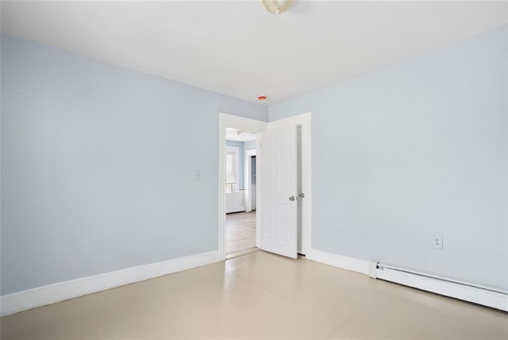 Multi Family at 347 Douglas Avenue, Providence, photo 14 of 40