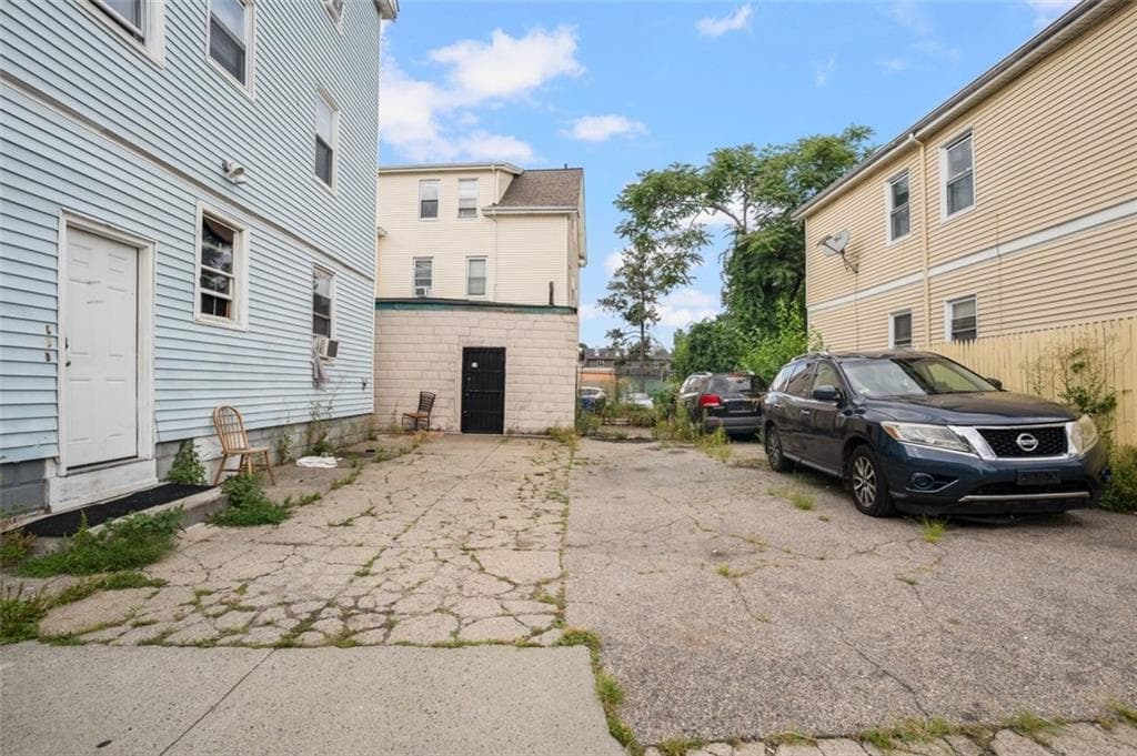 Multi Family at 347 Douglas Avenue, Providence, photo 40 of 40