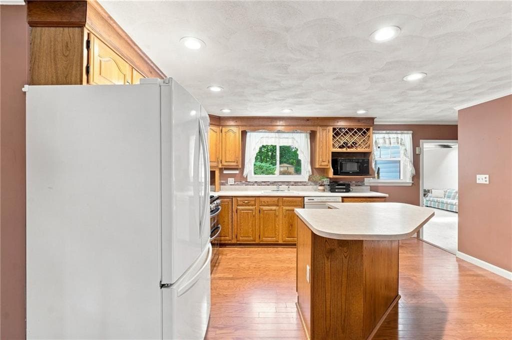 Single Family Residence at 66 Wayne Drive, Cumberland, photo 23 of 49