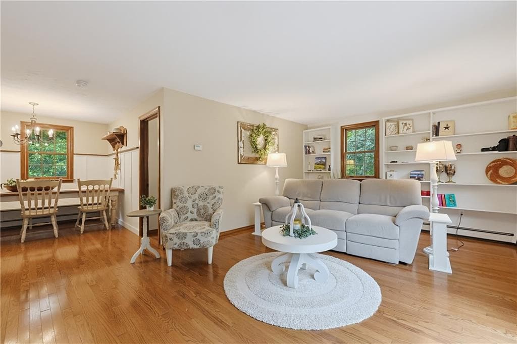 Single Family Residence at 245 Albee Road, Uxbridge, photo 6 of 50