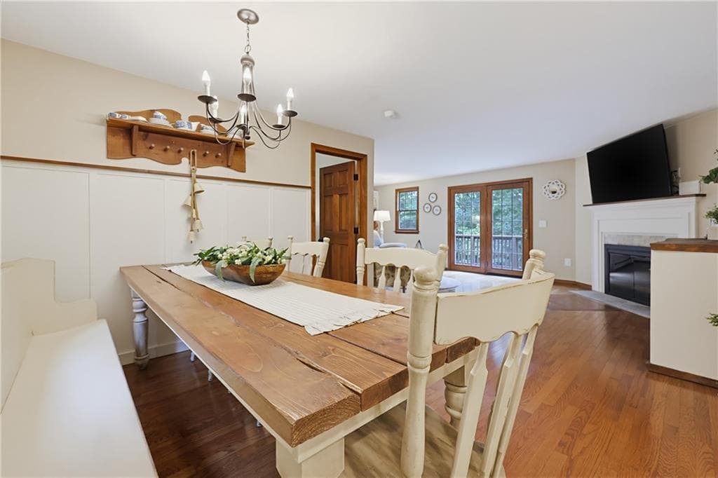 Single Family Residence at 245 Albee Road, Uxbridge, photo 18 of 50