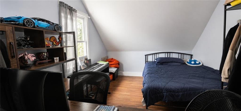 Single Family Residence at 16 Winsor Street, Providence, photo 28 of 30
