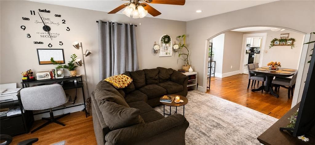 Single Family Residence at 16 Winsor Street, Providence, photo 8 of 30