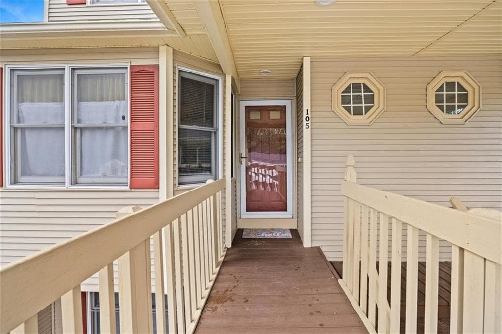 Condominium at 105 Scenic Drive, West Warwick, photo 20 of 20