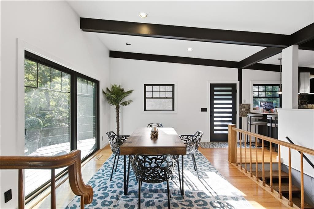 Single Family Residence at 3 Hilltop Court, Smithfield, photo 10 of 36