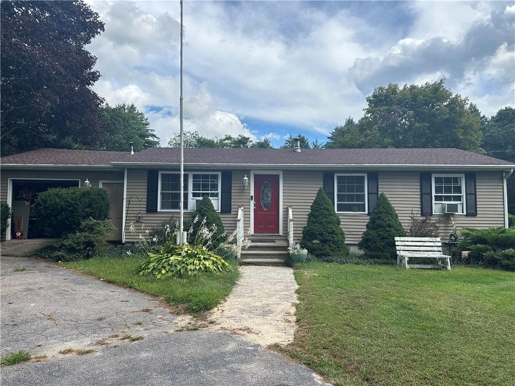 15 Riverview Drive