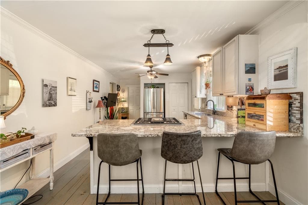 Multi Family at 1370 Boston Neck Road, Narragansett, photo 18 of 31